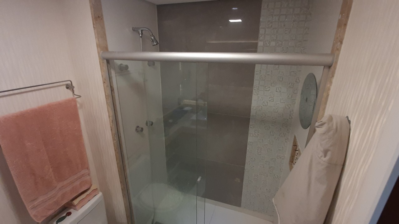 Apartamento em Alphaville Empresarial/ Ed. Splendya I