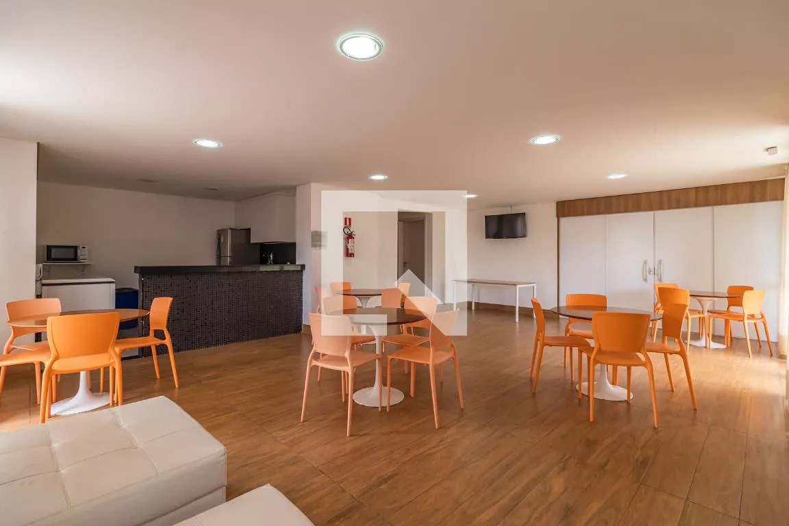 Apartamento em Alphaville Empresarial/ Ed. Splendya I