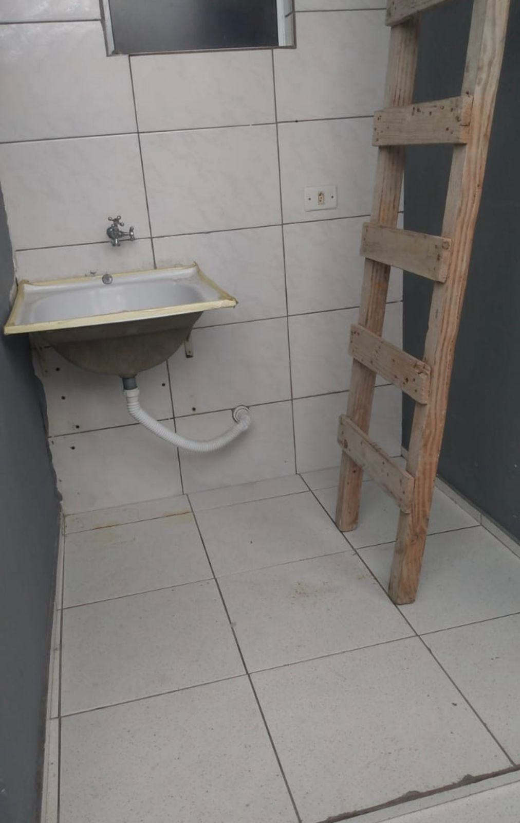 Casa 3 cômodos no Bandeiras-Osasco  