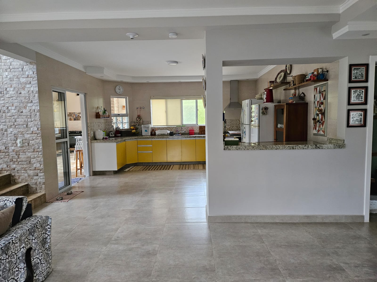 Casa a Venda em Condomínio Beverly Hills-Jandira