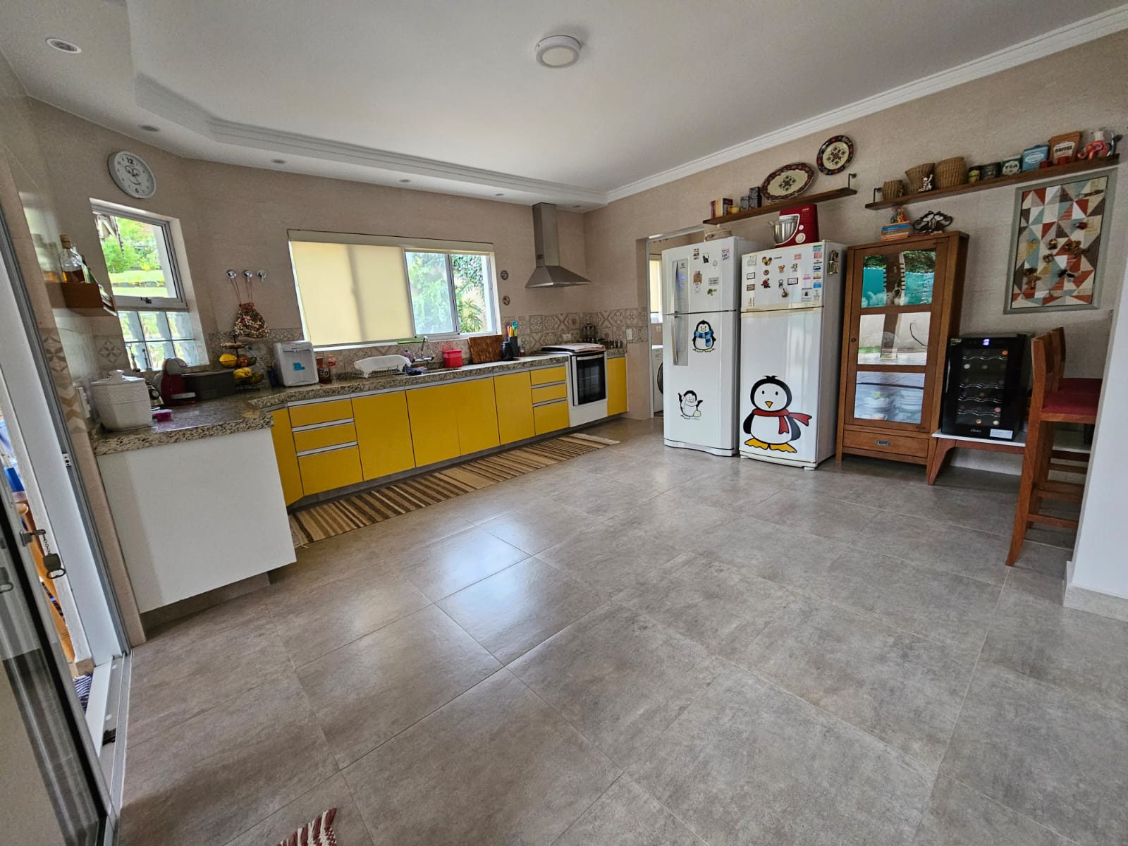 Casa a Venda em Condomínio Beverly Hills-Jandira