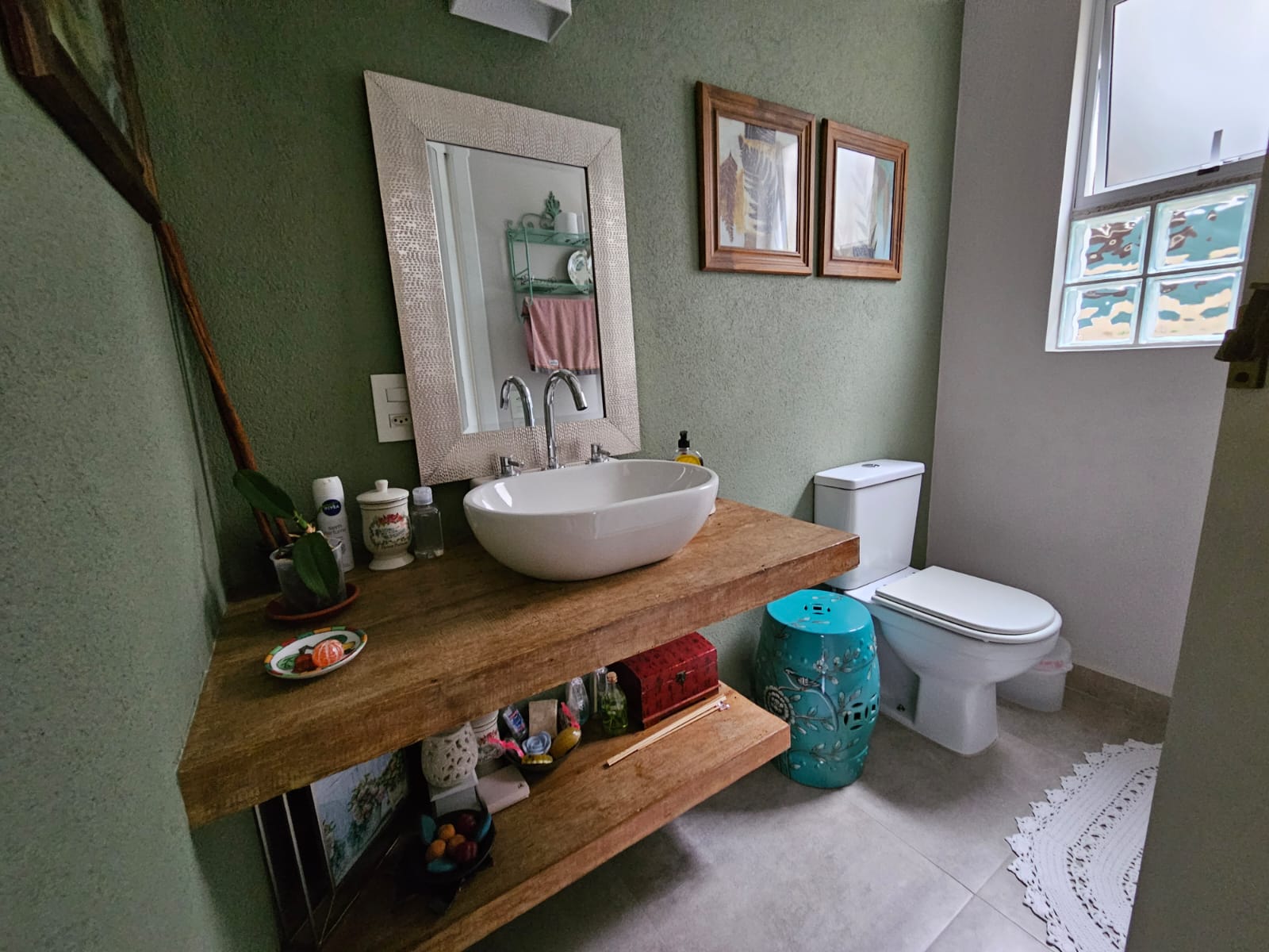 Casa a Venda em Condomínio Beverly Hills-Jandira