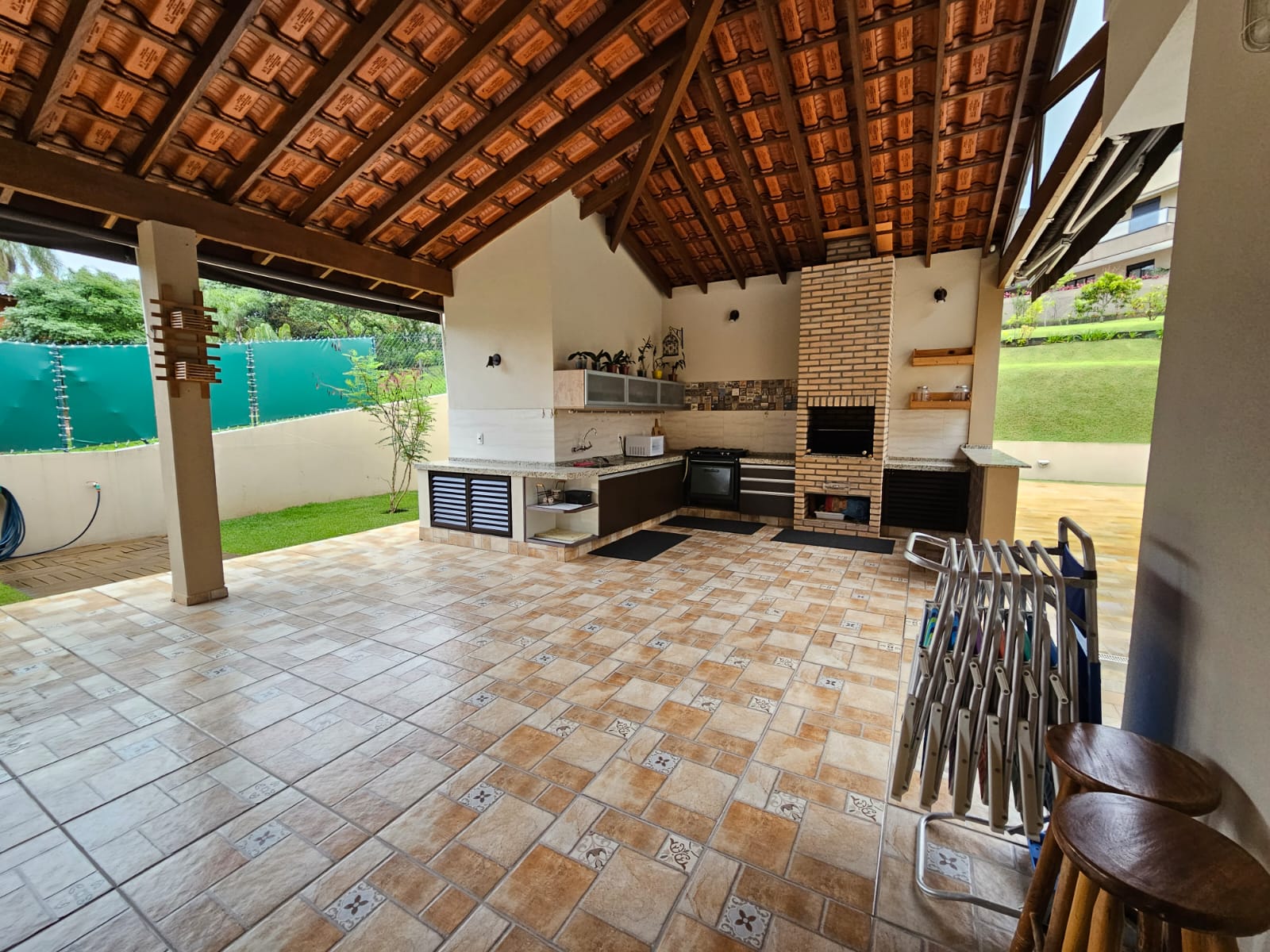 Casa a Venda em Condomínio Beverly Hills-Jandira