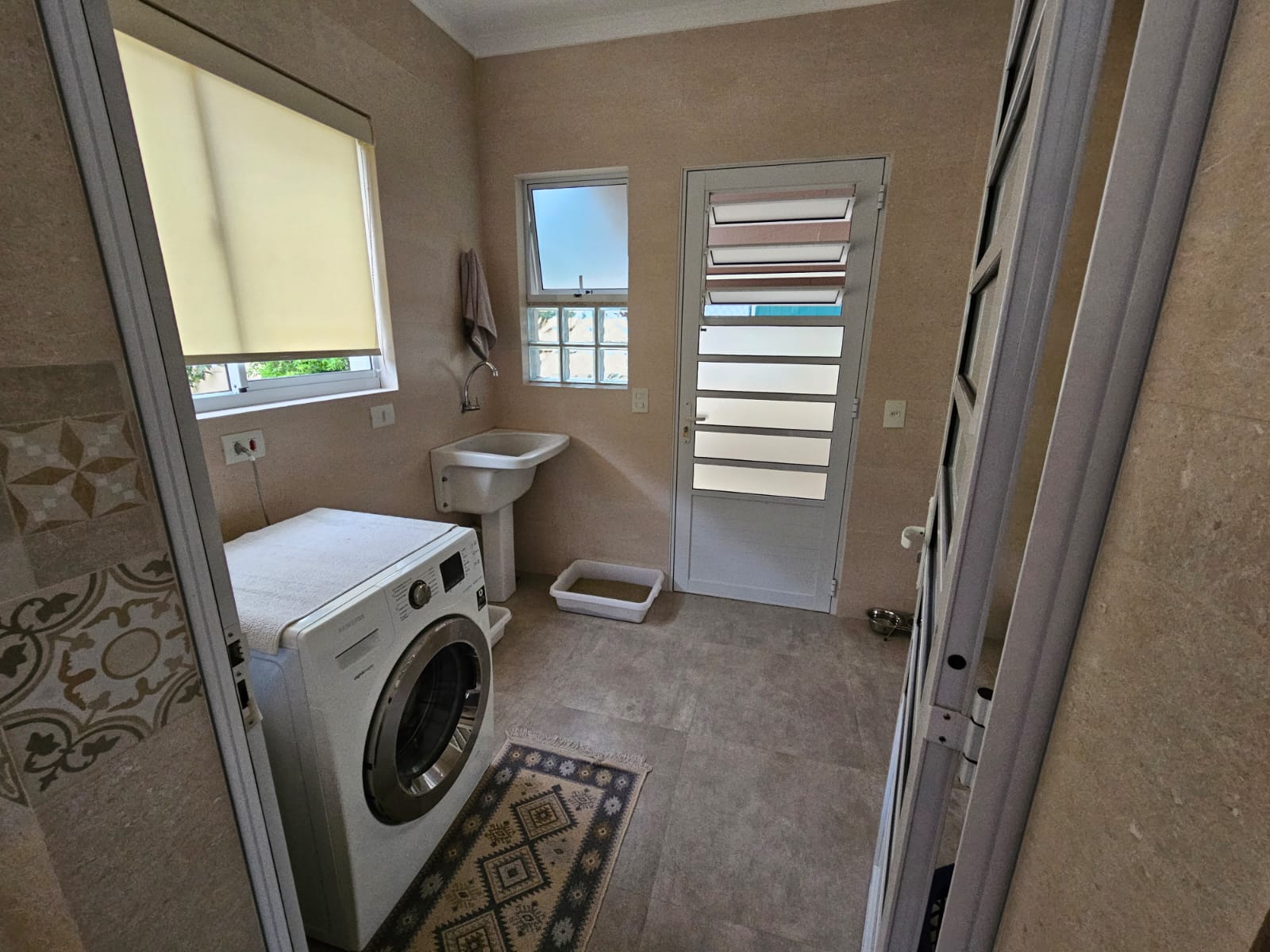 Casa a Venda em Condomínio Beverly Hills-Jandira