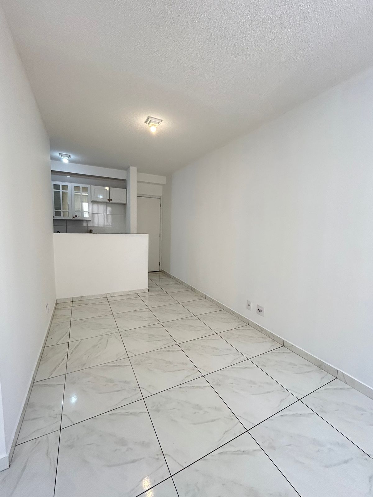 Apartamento a Venda em Condomínio Praça Estação Jandira 