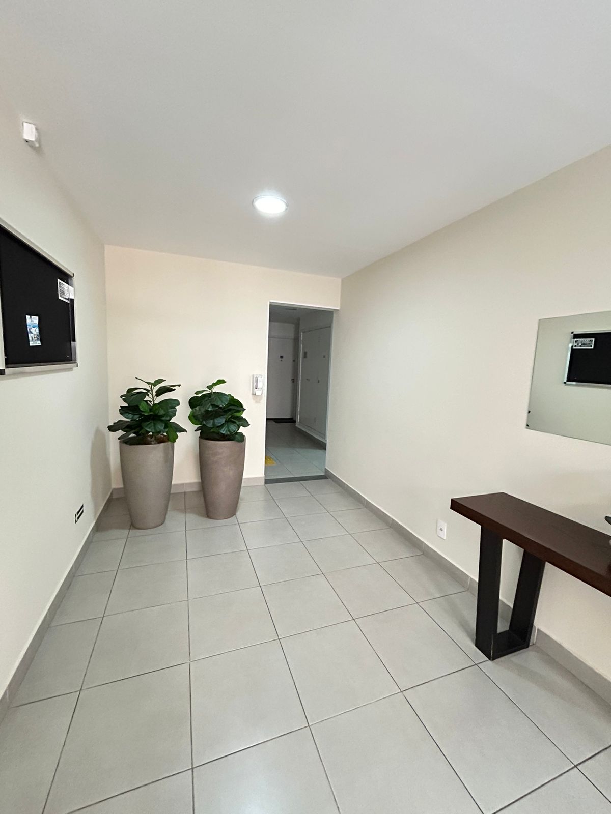 Apartamento a Venda em Condomínio Praça Estação Jandira 