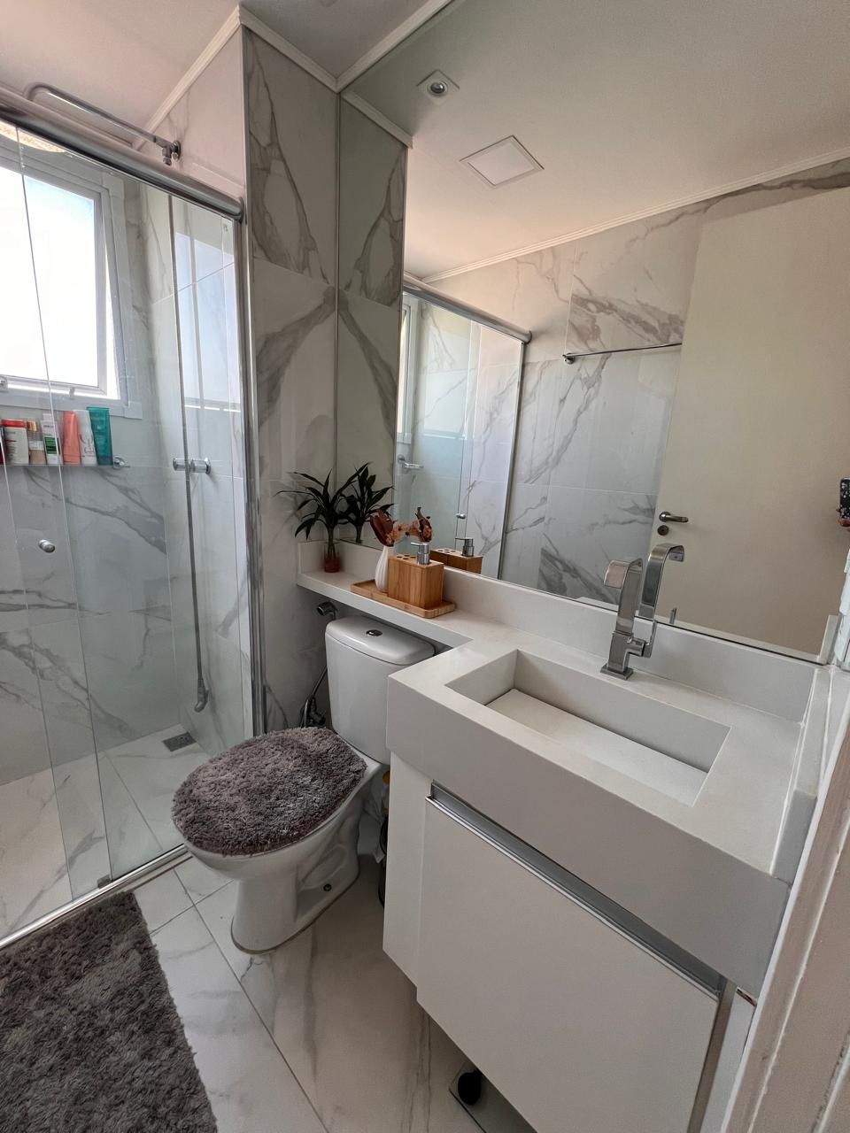 Apartamento à Venda - Condomínio Resort Eco Vida, Jardim Roberto