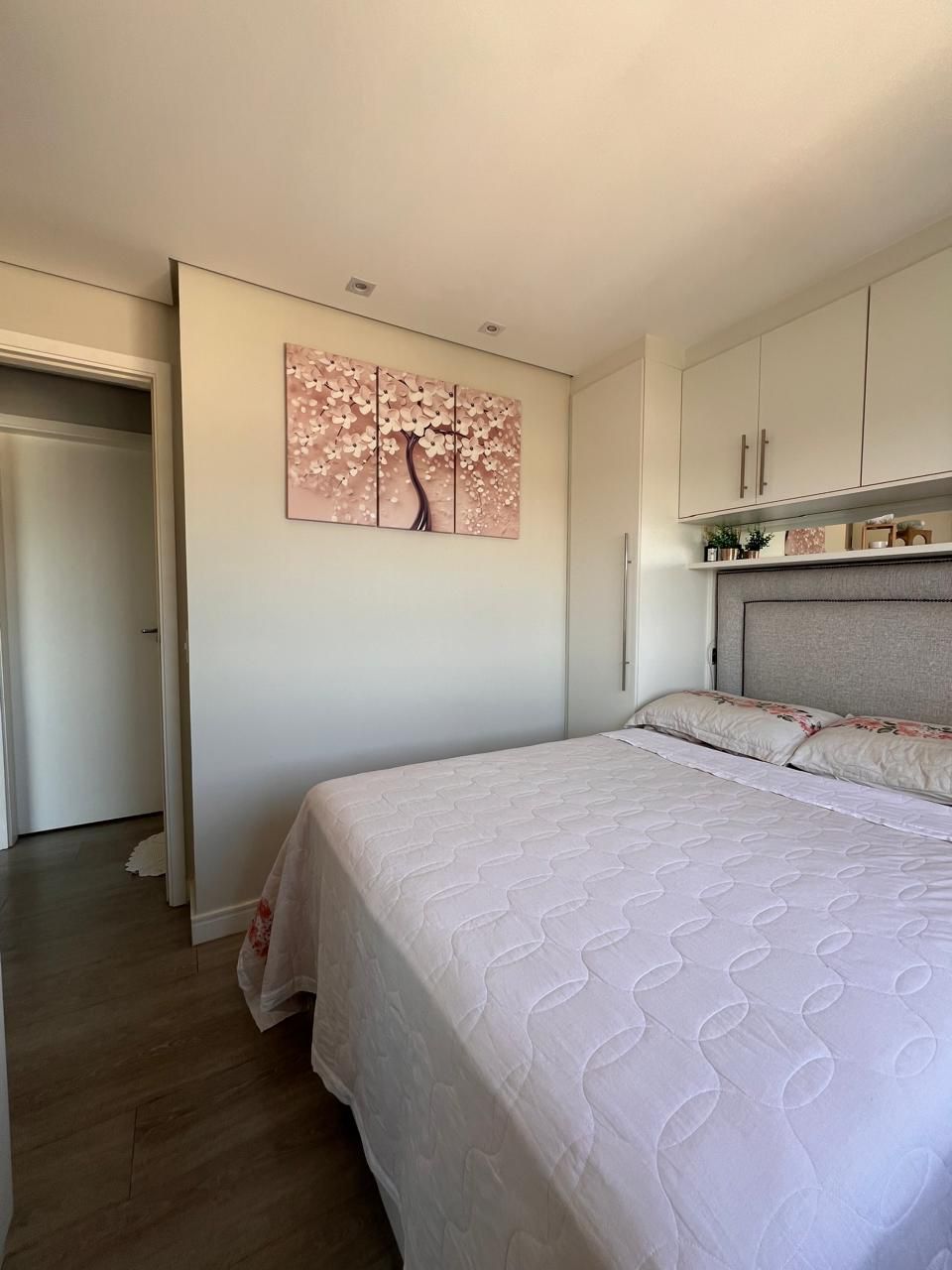Apartamento à Venda - Condomínio Resort Eco Vida, Jardim Roberto