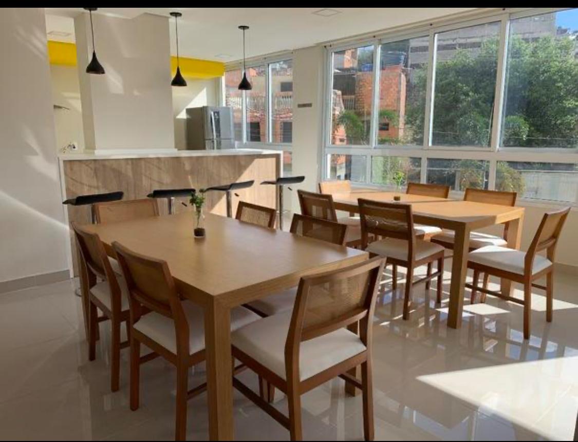 Apartamento à Venda - Condomínio Resort Eco Vida, Jardim Roberto