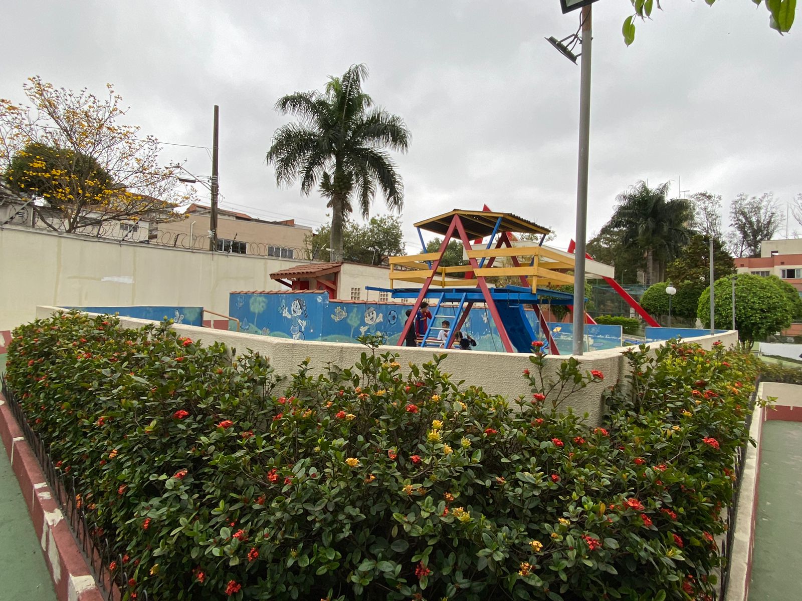 Apartamento Condomínio Residencial Ilha do Sol  - Jd Abril