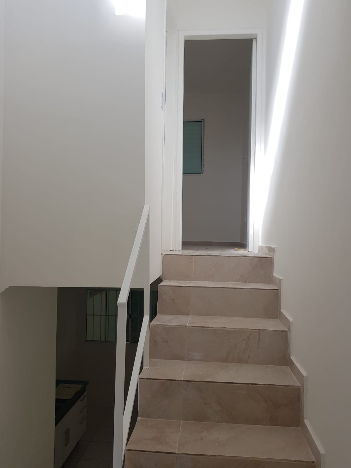 Locação  Casa Geminada no Cond. Residencial Reserva Monte Carlo - Jandira