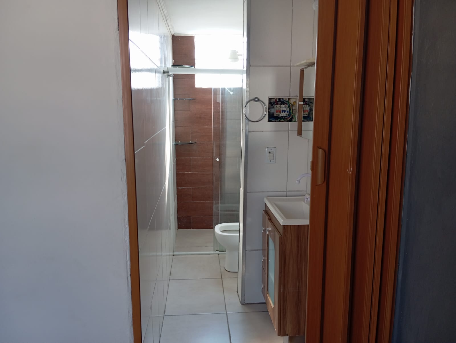 Apartamento à Venda - 2 Dormitórios em Carapicuíba, SP