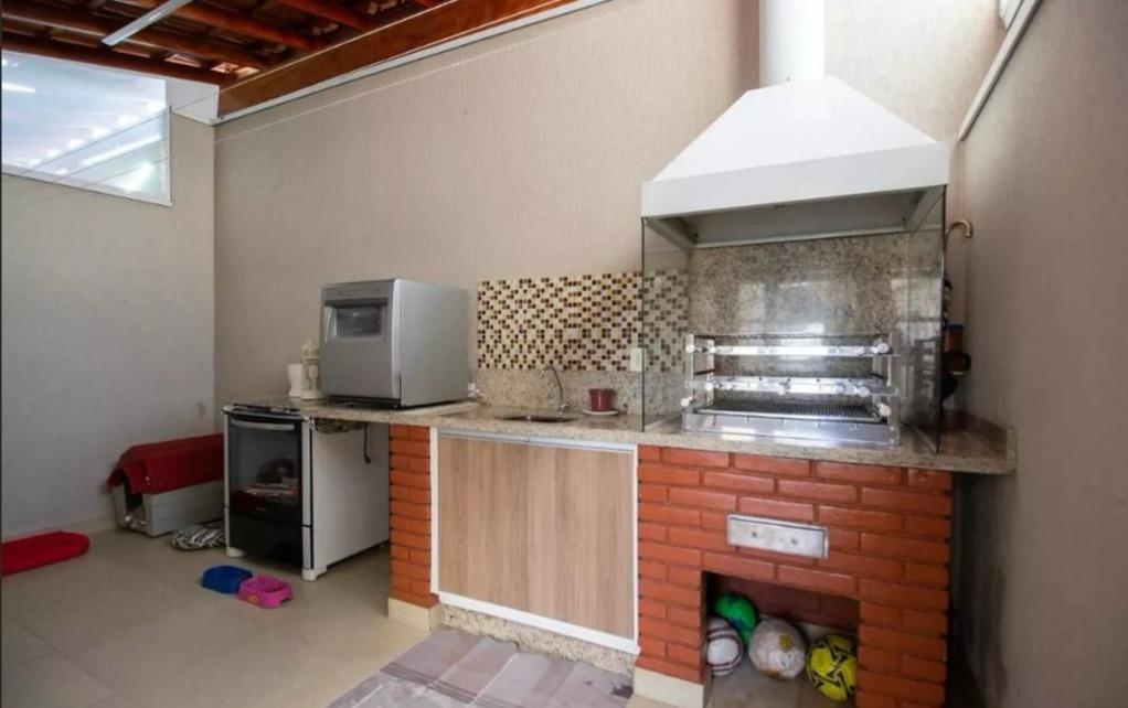 Lindo Sobrado Mobiliado à Venda no Jardim Pestana, Osasco/SP