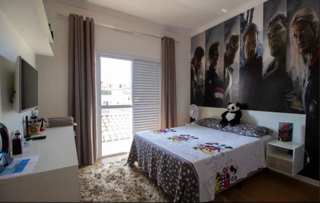 Lindo Sobrado Mobiliado à Venda no Jardim Pestana, Osasco/SP