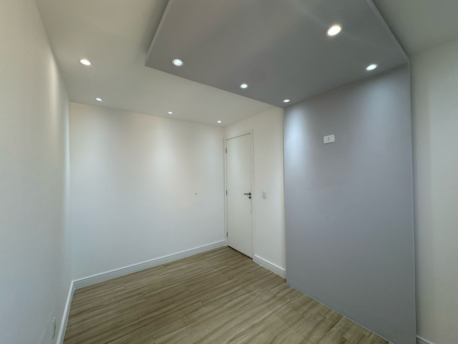 Apartamento para Locação  no  Villagio Ecovida