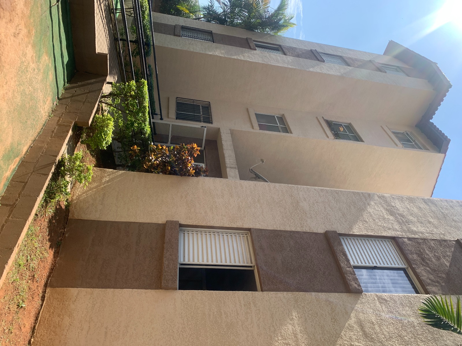 Apartamento à venda – Condomínio Recanto Violeta I