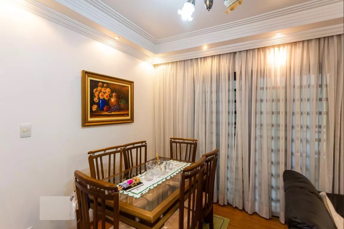 Belíssimo Sobrado à Venda 