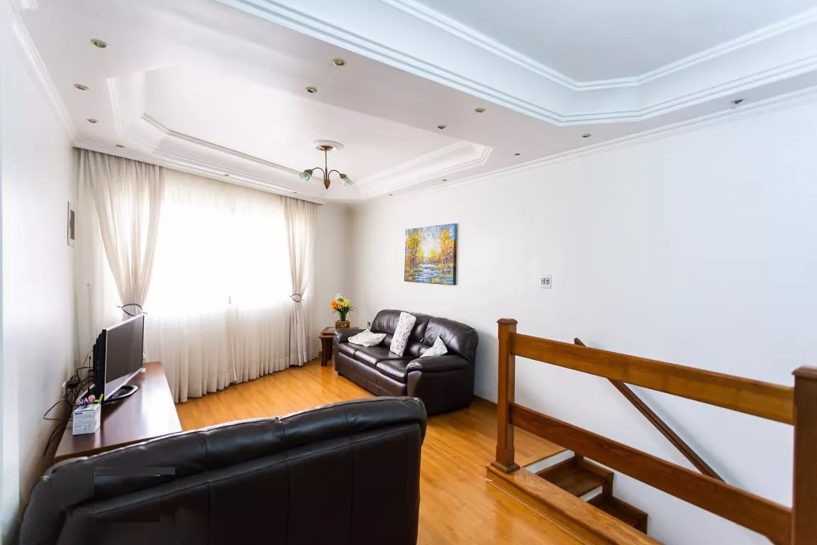 Belíssimo Sobrado à Venda 