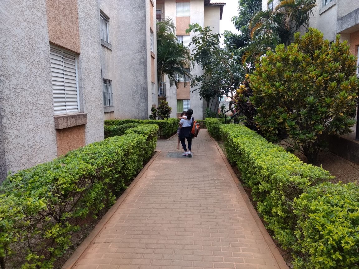 Vendo Apartamento no Recanto das Violetas - Santa Maria/Osasco