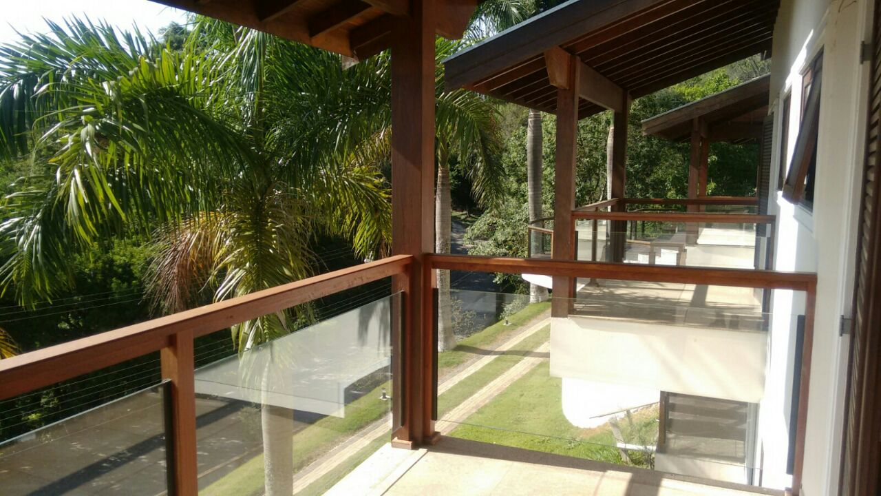 Bela casa no condomínio Parque dos Manacás em Jundiaí SP