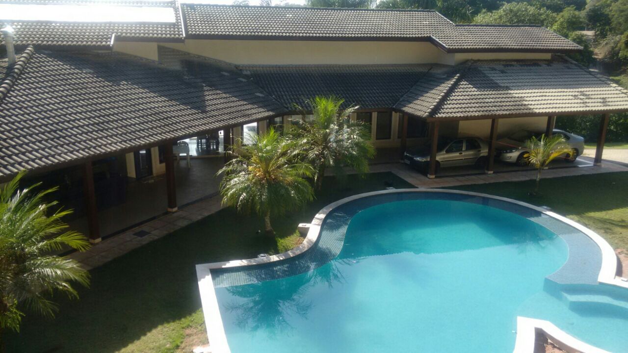 Bela casa no condomínio Parque dos Manacás em Jundiaí SP