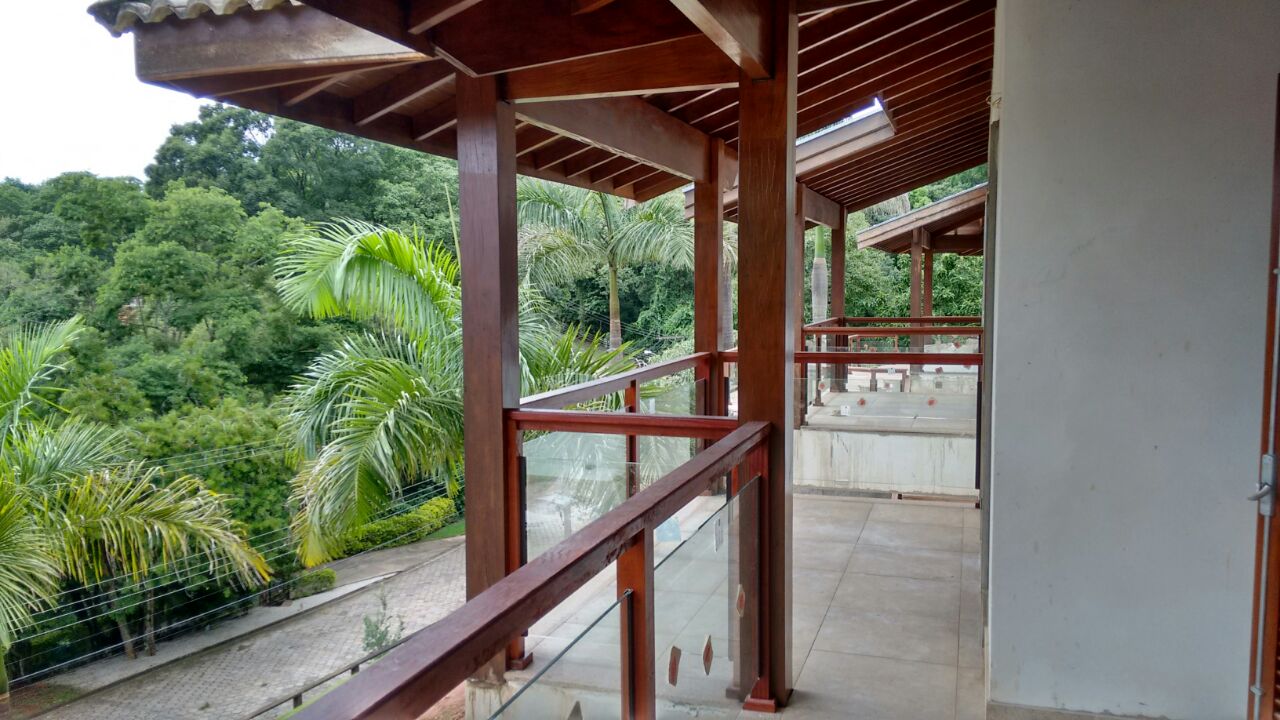 Bela casa no condomínio Parque dos Manacás em Jundiaí SP