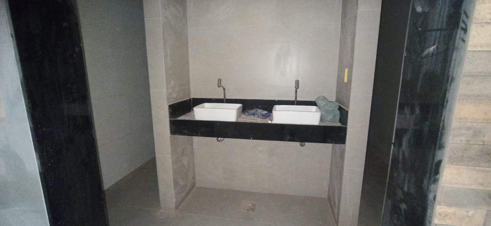 PONTO COMERCIAL COM 2 PAVIMENTOS - JARDIM PEROLA