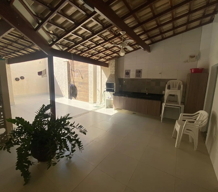 CASA DUPLEX NO BELVEDERE