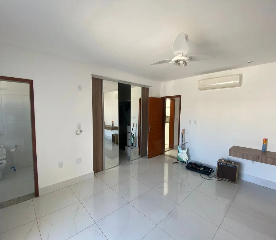 CASA DUPLEX NO BELVEDERE