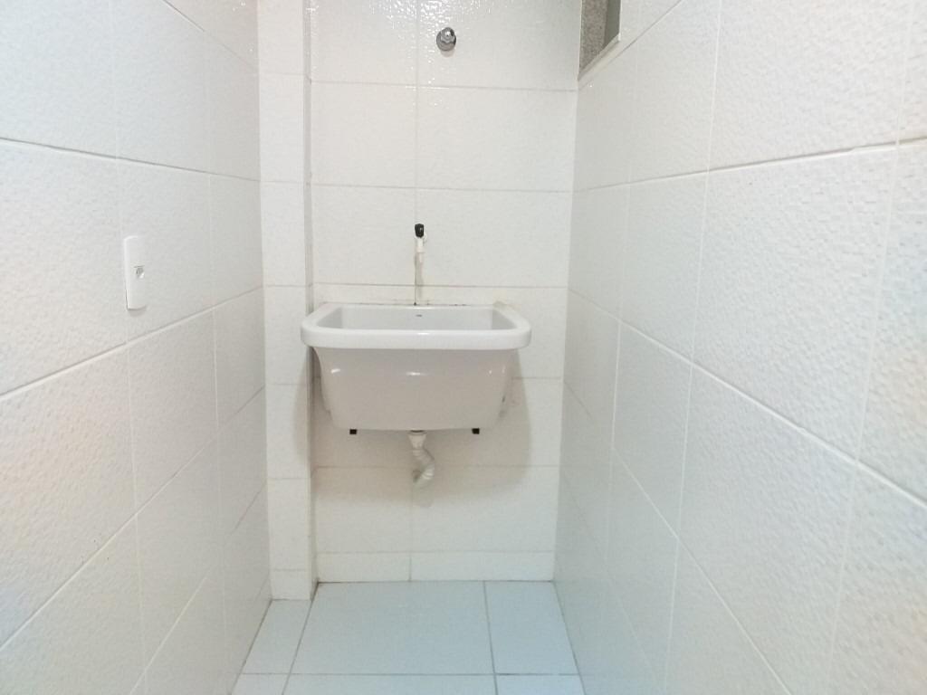 APARTAMENTO PRIMEIRO ANDAR