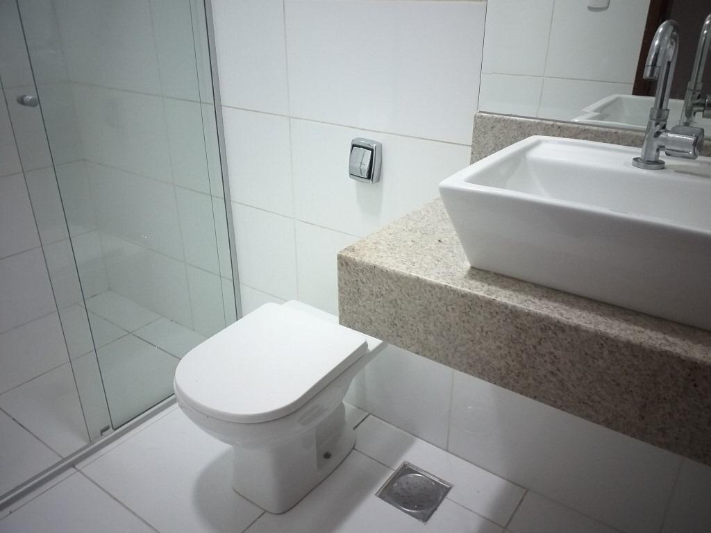 APARTAMENTO PRIMEIRO ANDAR