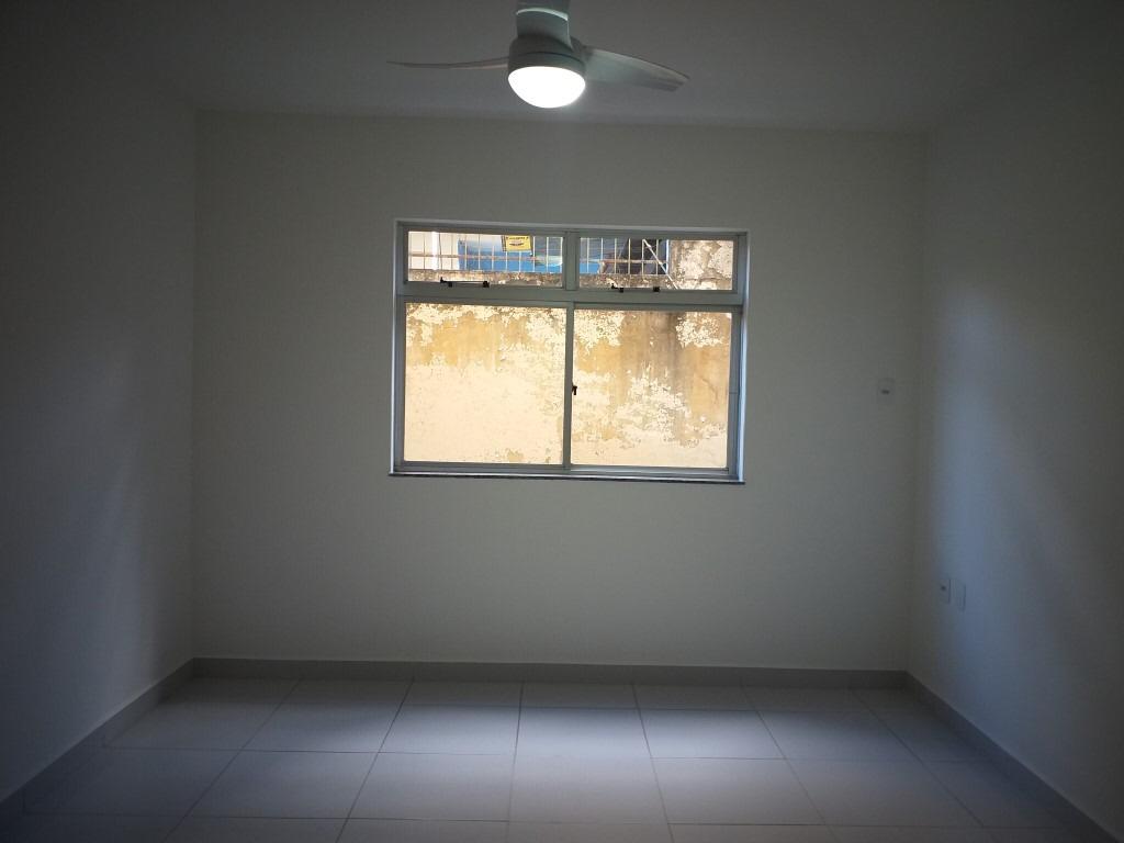 APARTAMENTO PRIMEIRO ANDAR