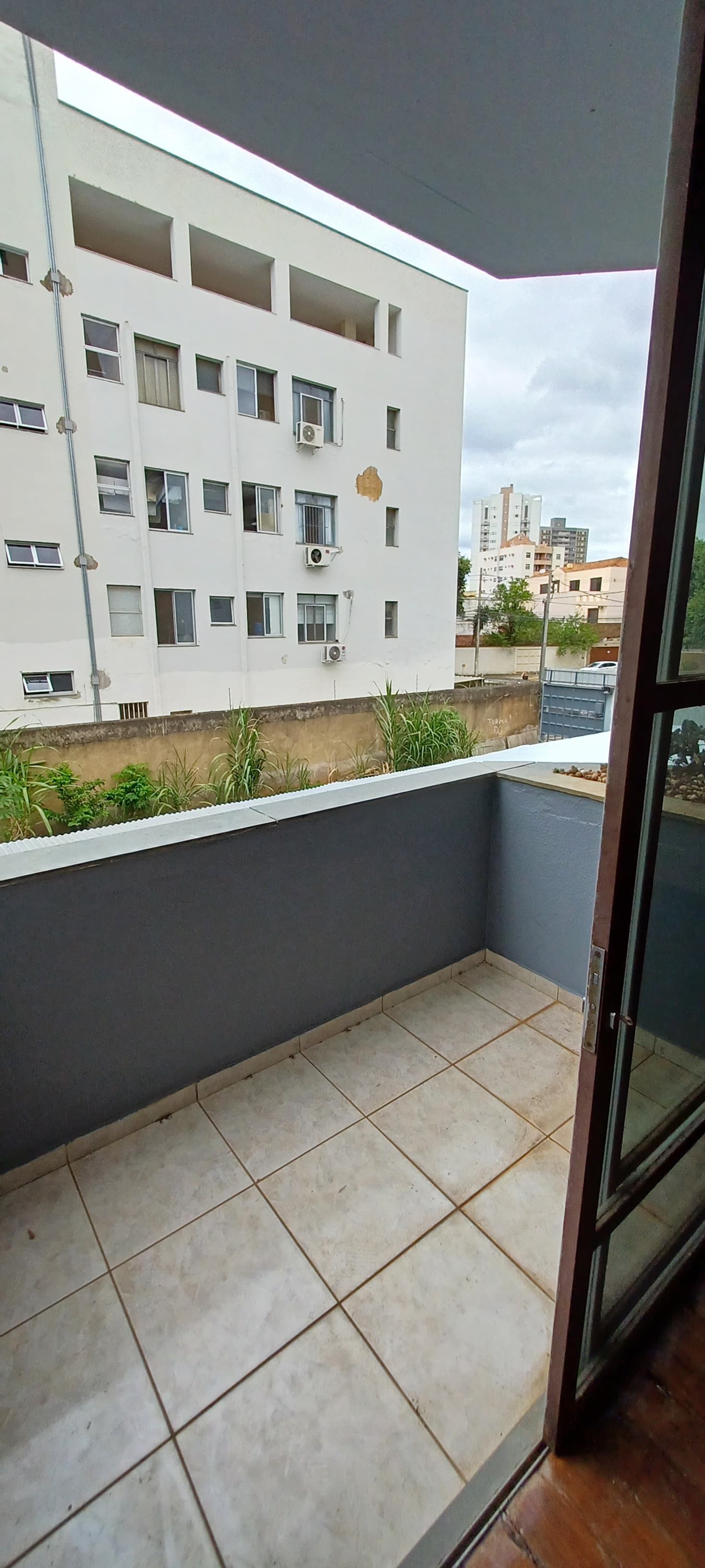 APARTAMENTO NO ESPLANADA