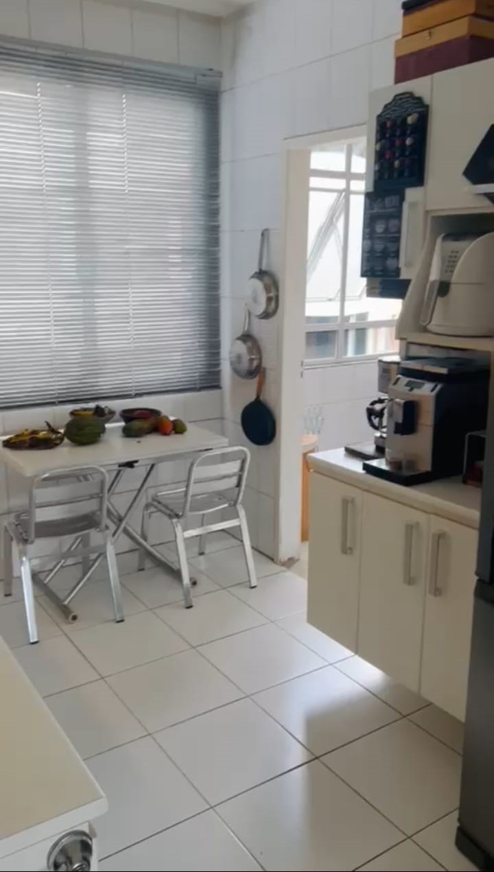 Cobertura na Ilha dos Araújos