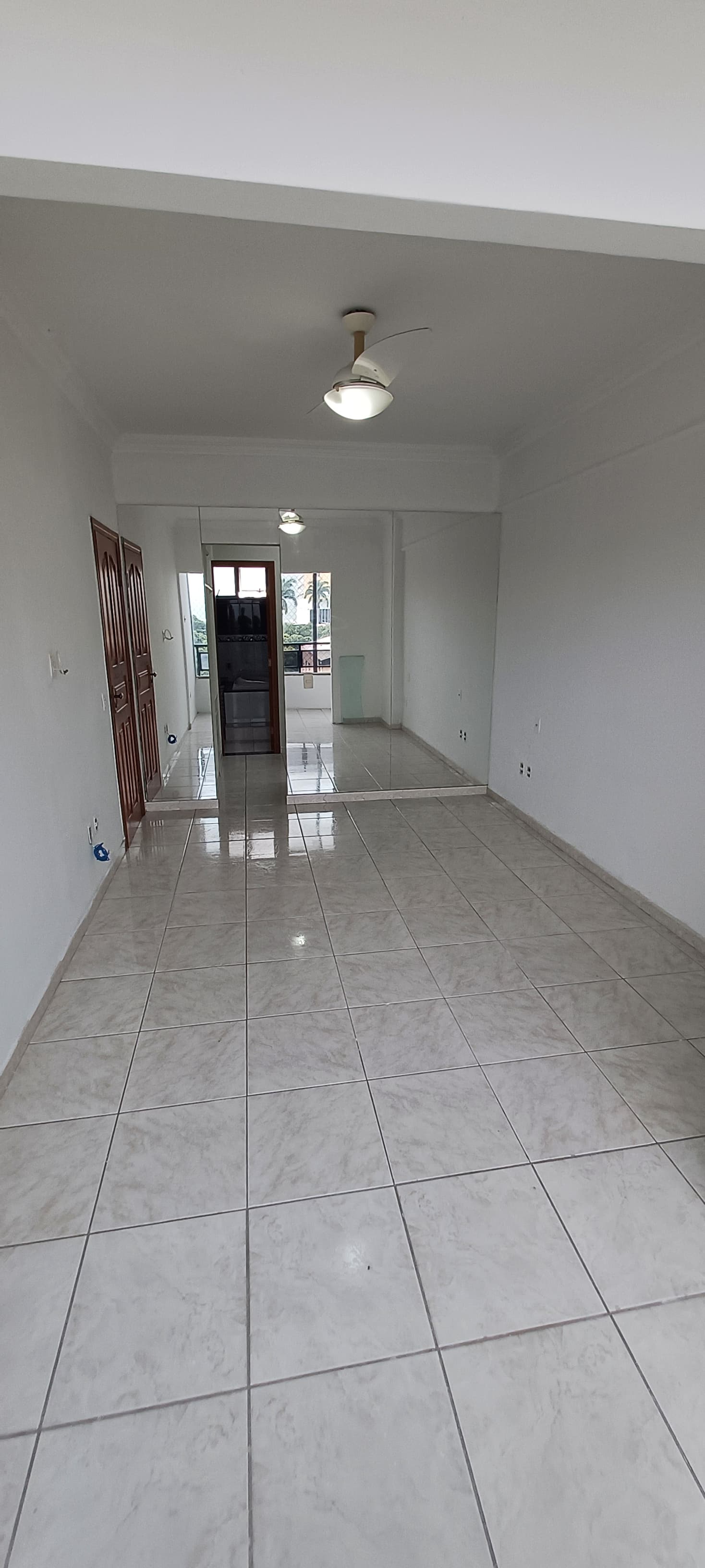 APARTAMENTO NO CENTRO