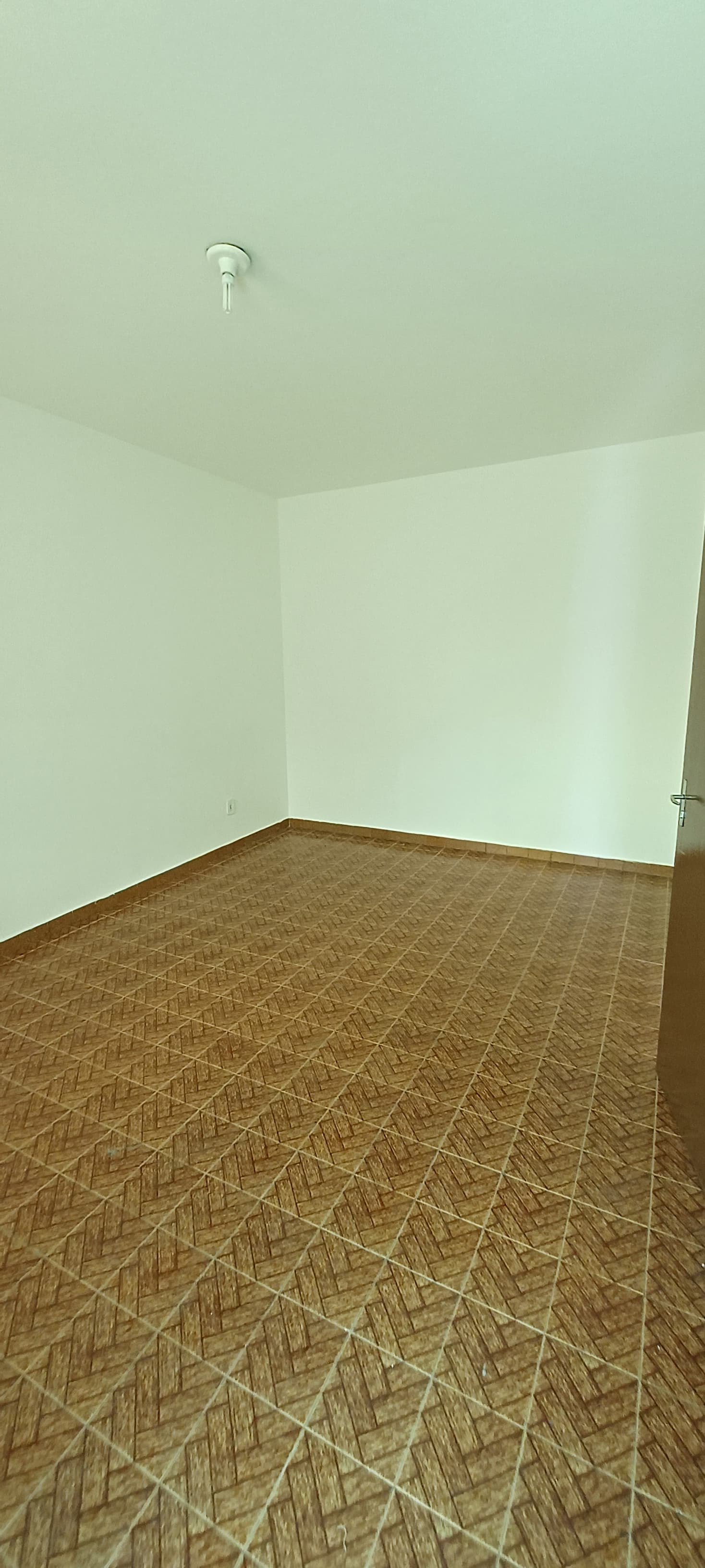APARTAMENTO NO NOSSA SRA DAS GRAÇAS