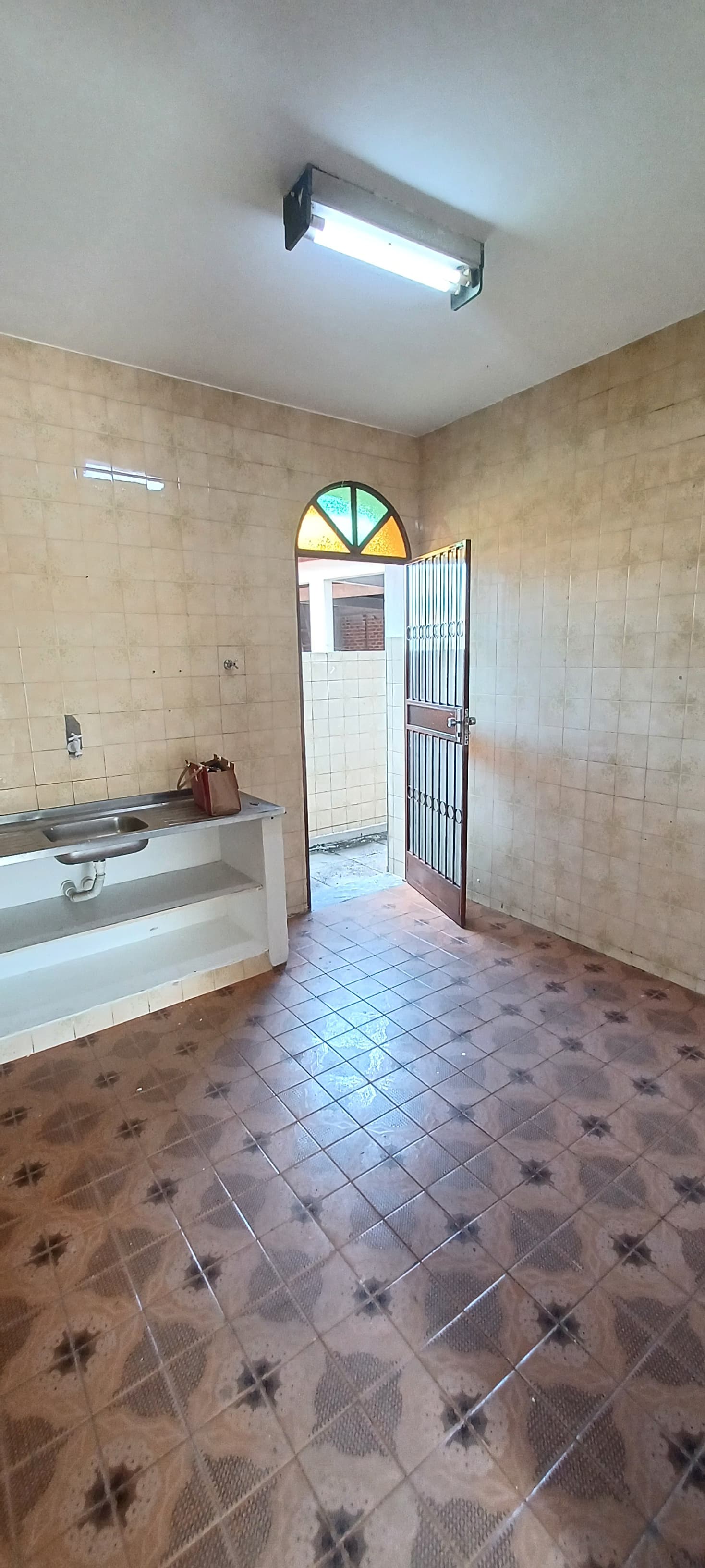 APARTAMENTO NO NOSSA SRA DAS GRAÇAS