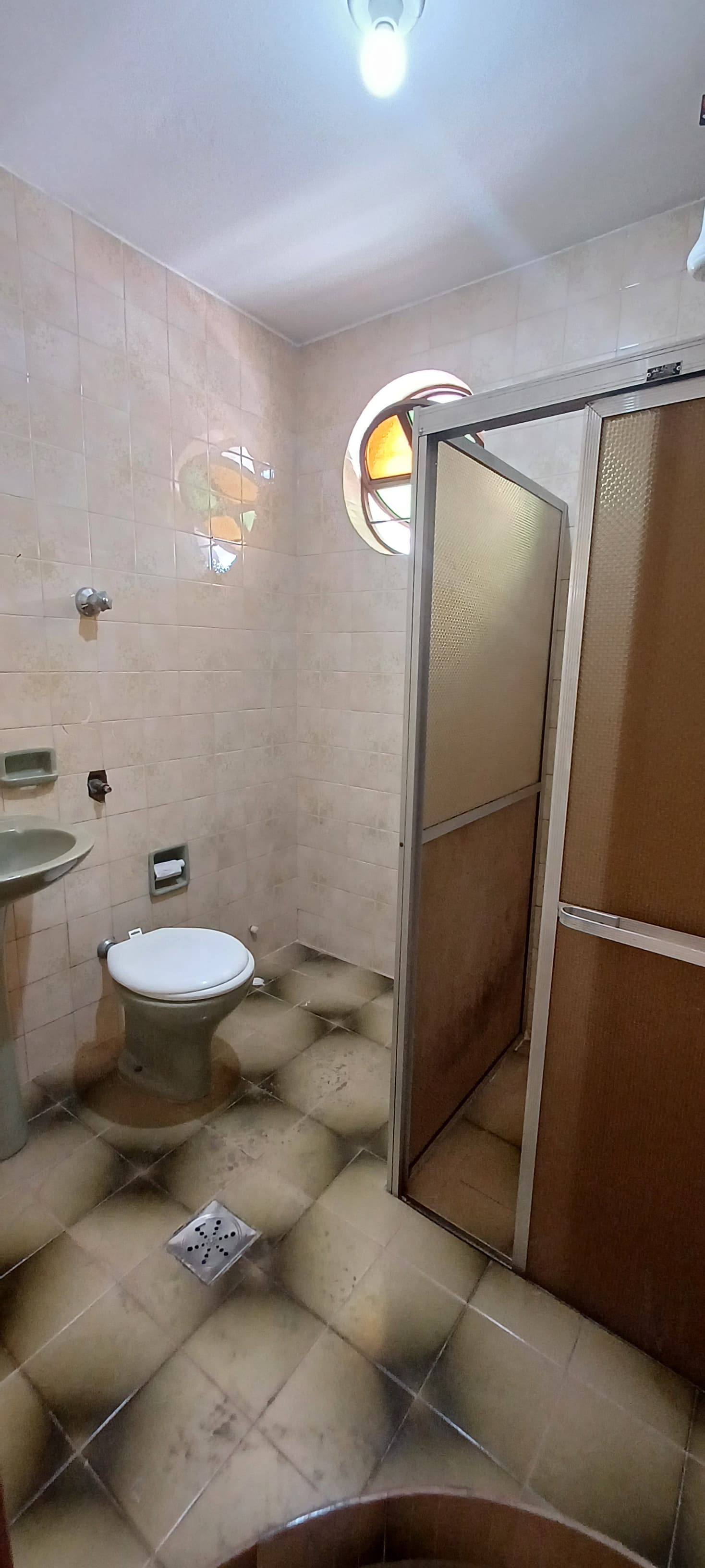 APARTAMENTO NO NOSSA SRA DAS GRAÇAS