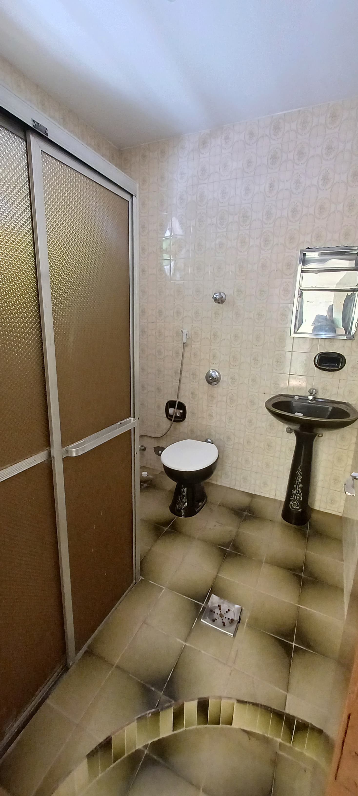 APARTAMENTO NO NOSSA SRA DAS GRAÇAS