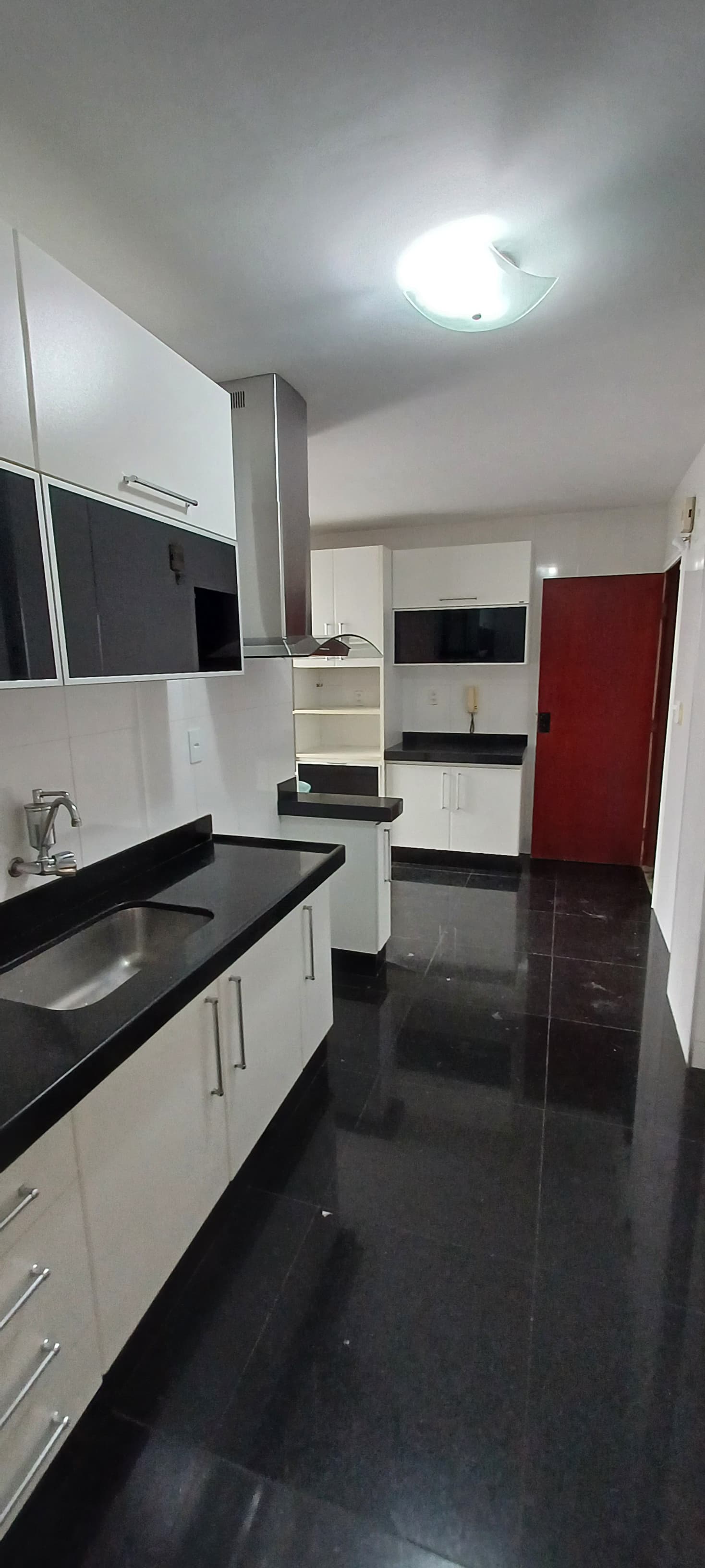 APARTAMENTO NO ESPLANADINHA