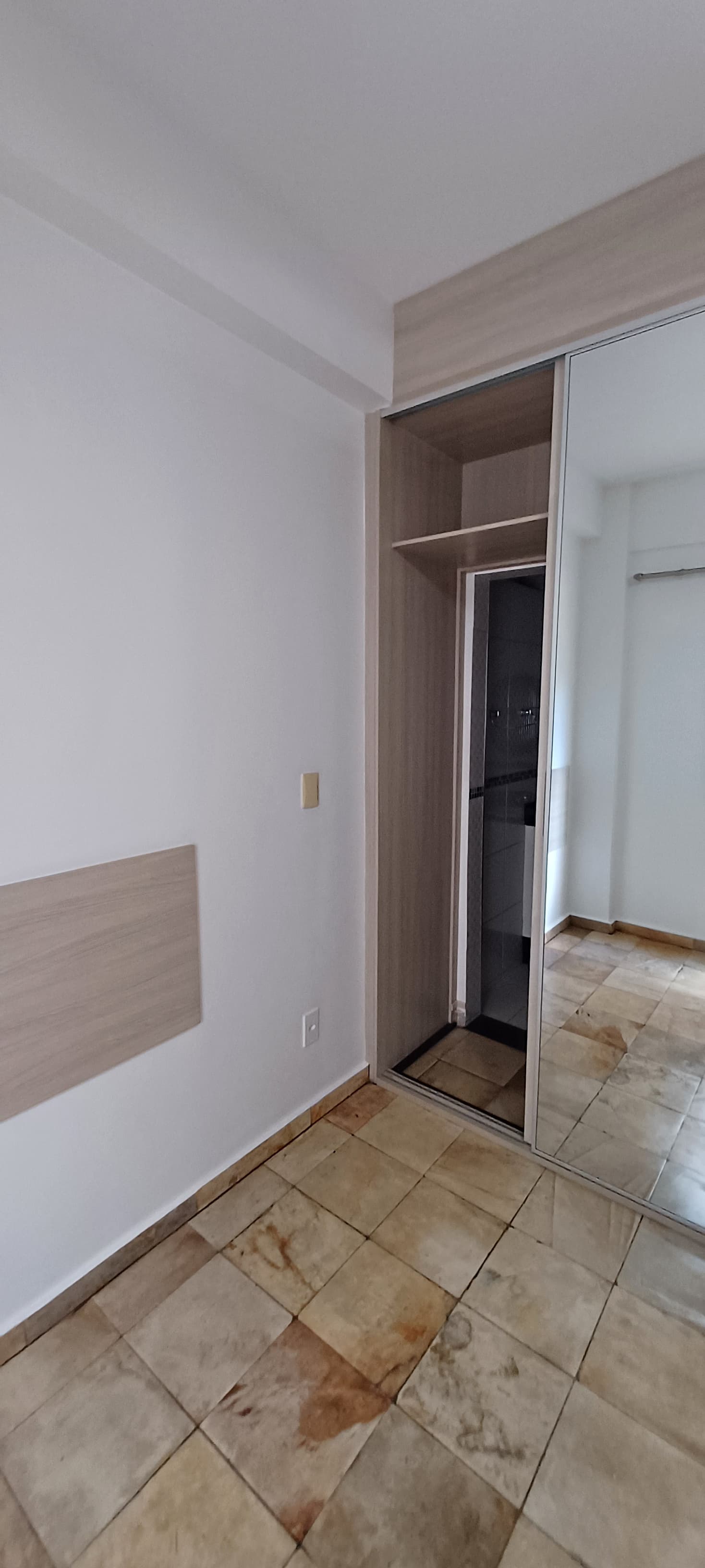 APARTAMENTO NO ESPLANADINHA