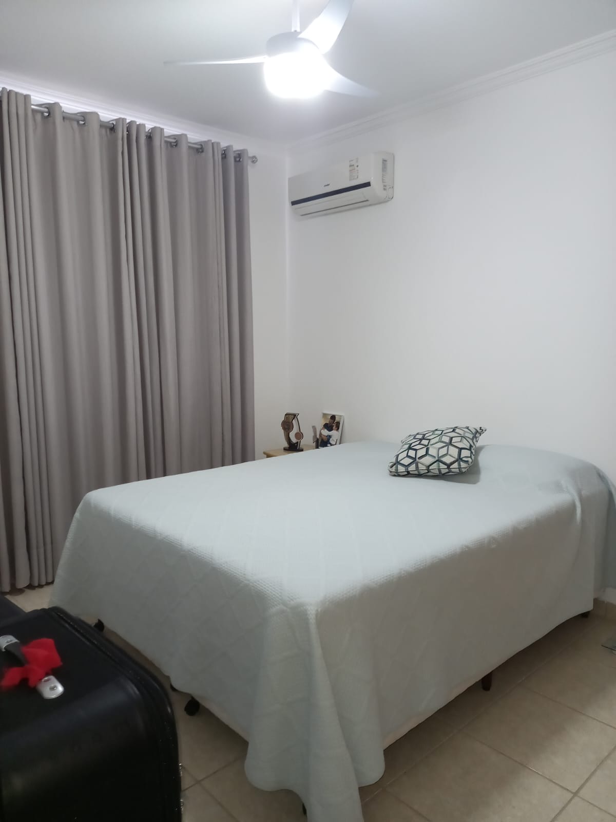 CASA A VENDA NA ILHA DOS ARAUJOS