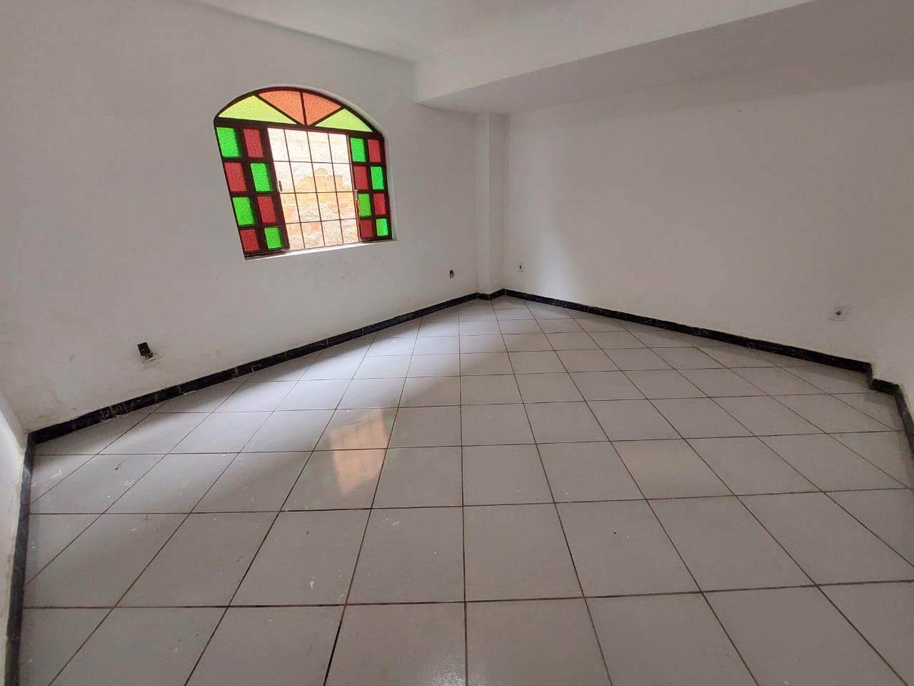 Kitnet - Locação, Ilha dos Araújos, Governador Valadares, MG