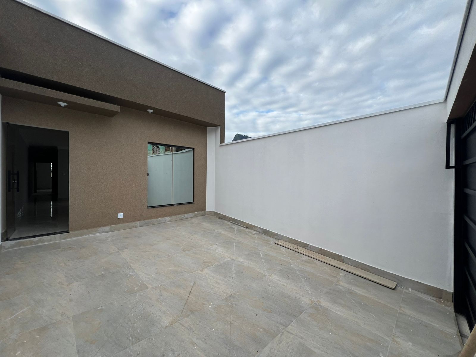 Casa - Venda, Jardim Atalaia, Governador Valadares, MG