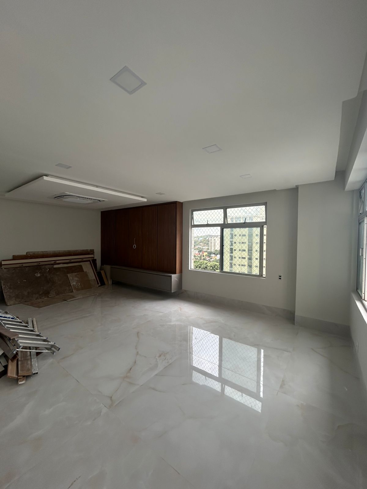 APARTAMENTO LUXO NO CENTRO