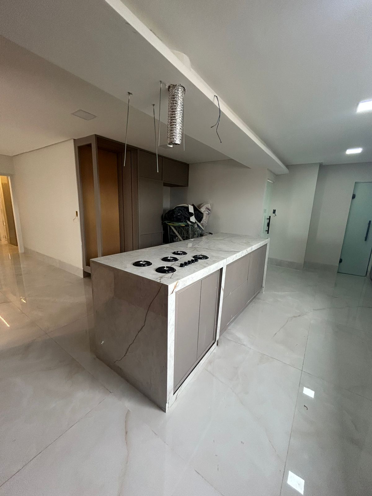 APARTAMENTO LUXO NO CENTRO