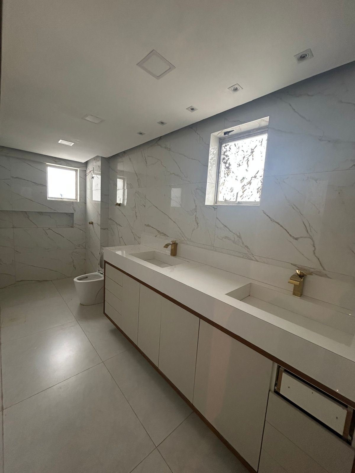 APARTAMENTO LUXO NO CENTRO