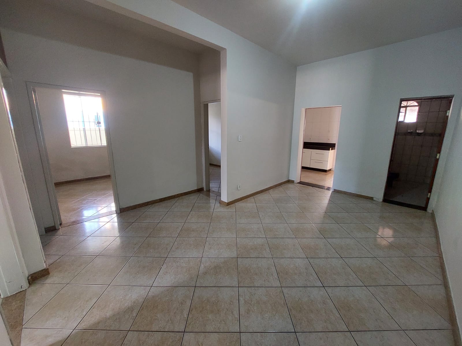 Casa - Locação, Lourdes, Governador Valadares, MG