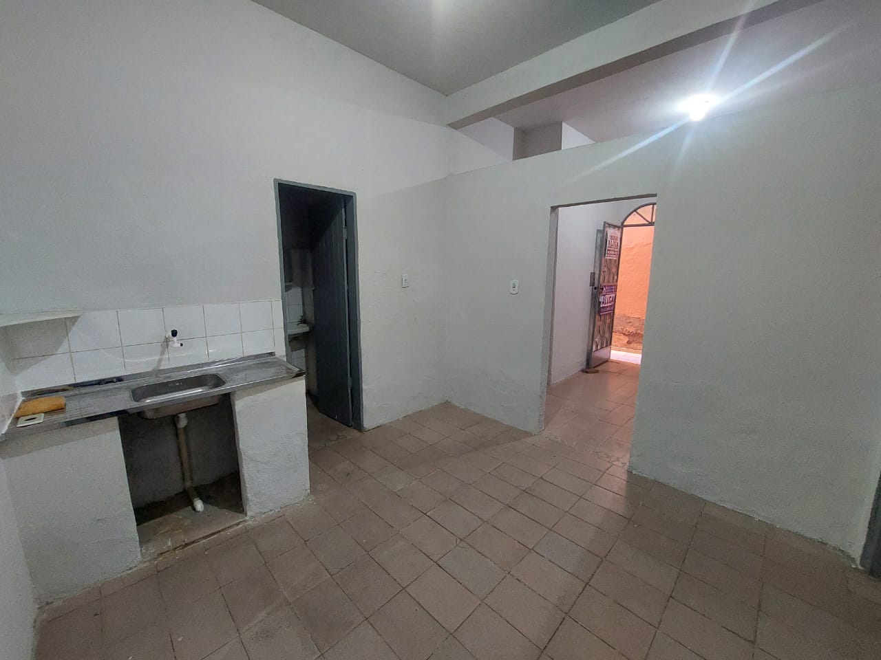 Casa - Locação, Centro, Governador Valadares, MG