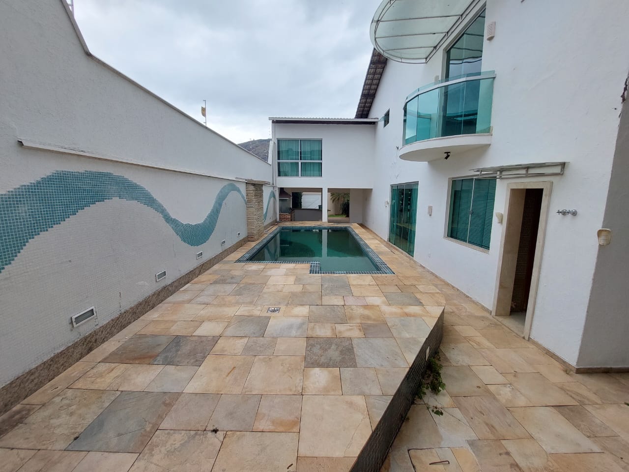 Casa - Locação, Ilha dos Araújos, Governador Valadares, MG